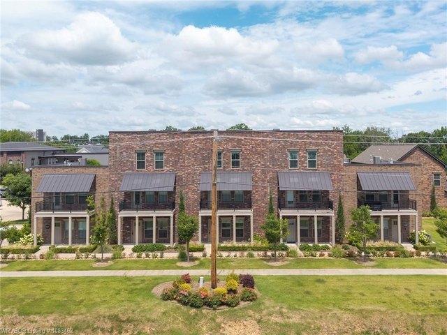 Townhouse for sale in Ark