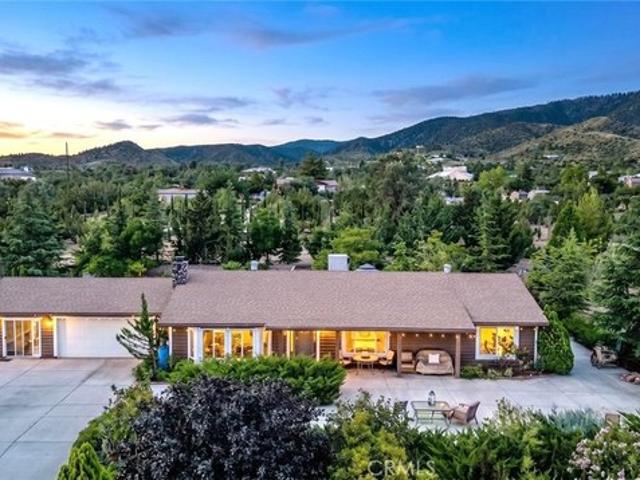 House for sale in Pinon Hills, California