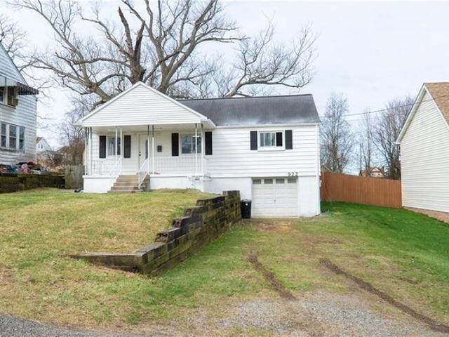 House for sale in Verona, Pennsylvania