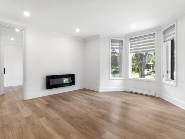 Apartment for rent in St. Leonard's, Quebec
