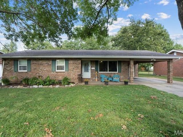 House for sale in Sikeston, Scott County
