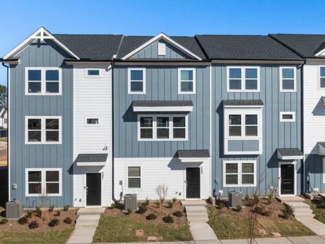 Townhouse for sale in Durham, North Carolina