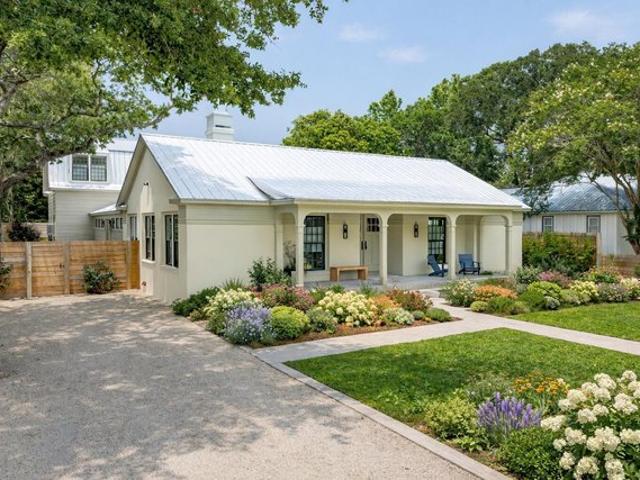 House for sale in Osceola Oaks, Mount Pleasant