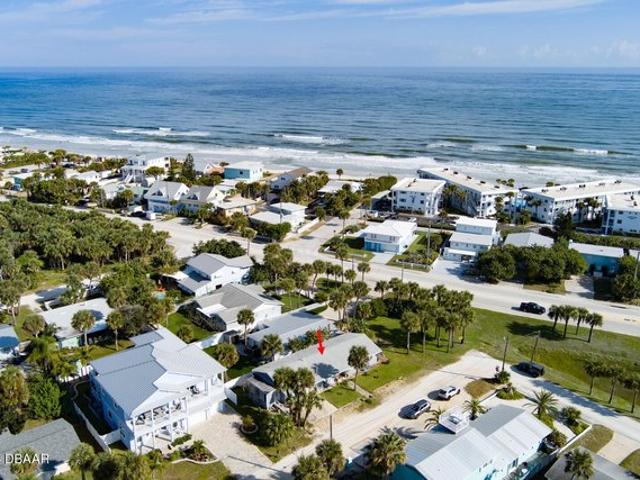 House for sale in New Smyrna Beach, Florida