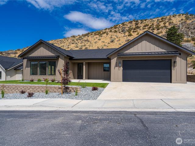 House for sale in Chelan, Washington