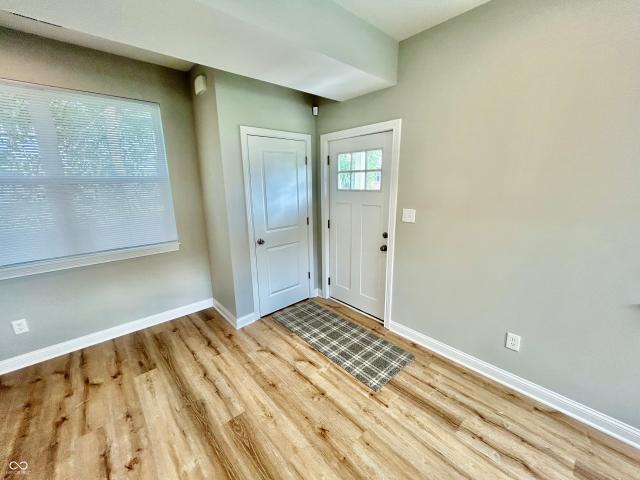 Condo for sale in Near Eastside, Camby
