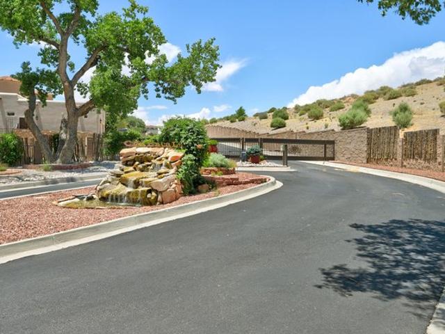 House for sale in Bernalillo, New Mexico