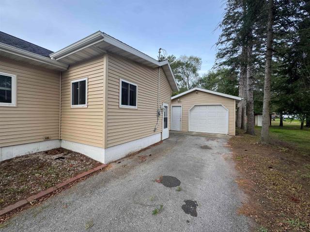 House for sale in Shawano, Shawano County