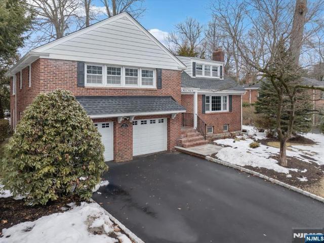 House for sale in Oradell, New Jersey