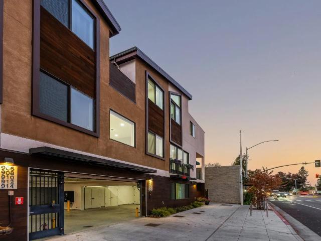 Condo for sale in San Mateo, California