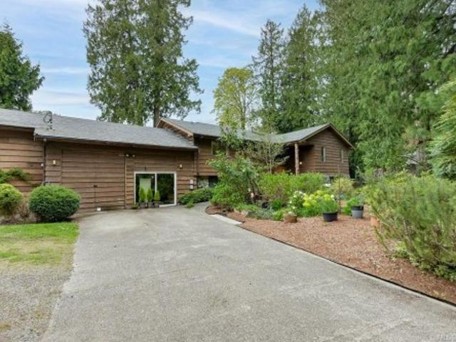 House for sale in North Saanich, British Columbia