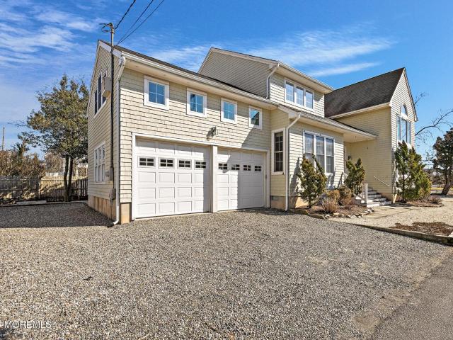 House for sale in Mantoloking, New Jersey