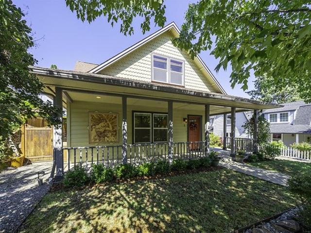 Townhouse for sale in Oregonia