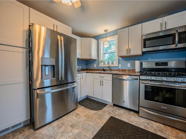 House for sale in East Seneca, Town of West Seneca