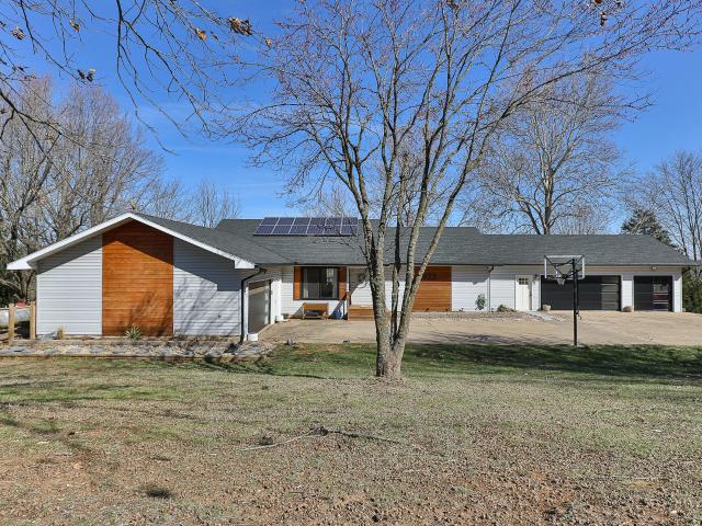 House for sale in Bolivar, Missouri