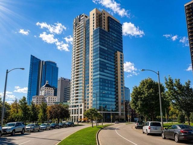 Condo for sale in Milwaukee, Wisconsin