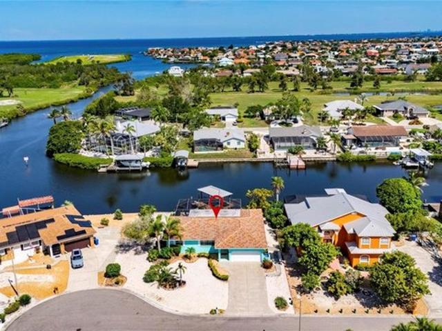 House for sale in Apollo Beach, Hillsborough County