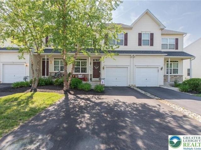 Townhouse for sale in Lehigh, Pennsylvania