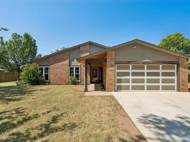 House for sale in Piedmont, Oklahoma