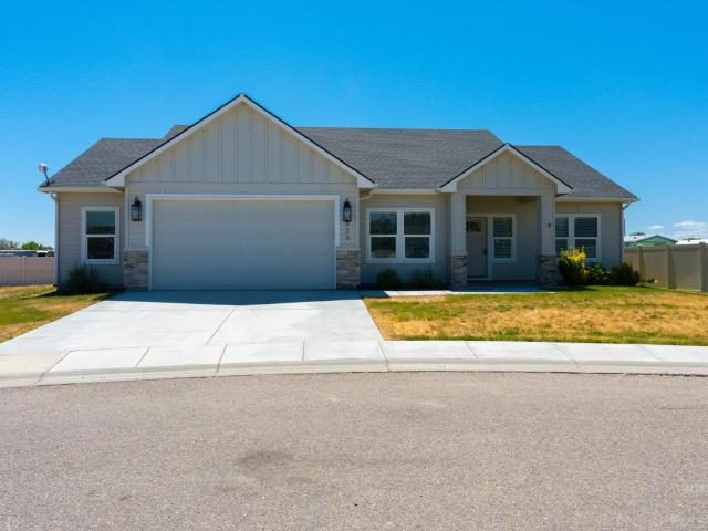 House for sale in Oregonia