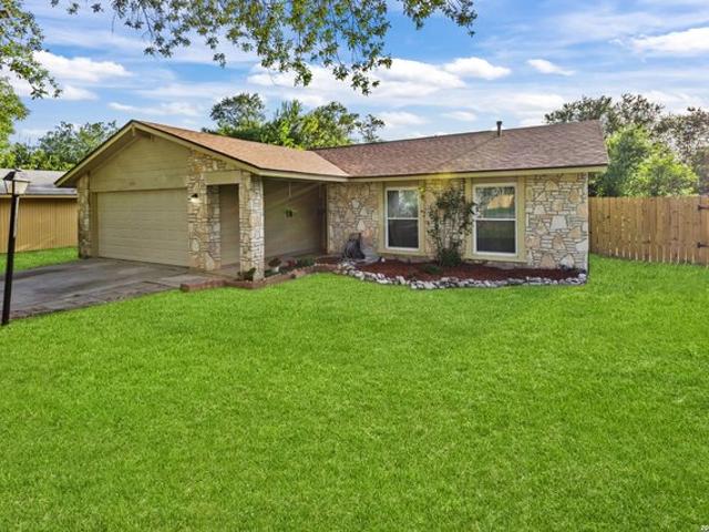 House for sale in Leesville, Texas
