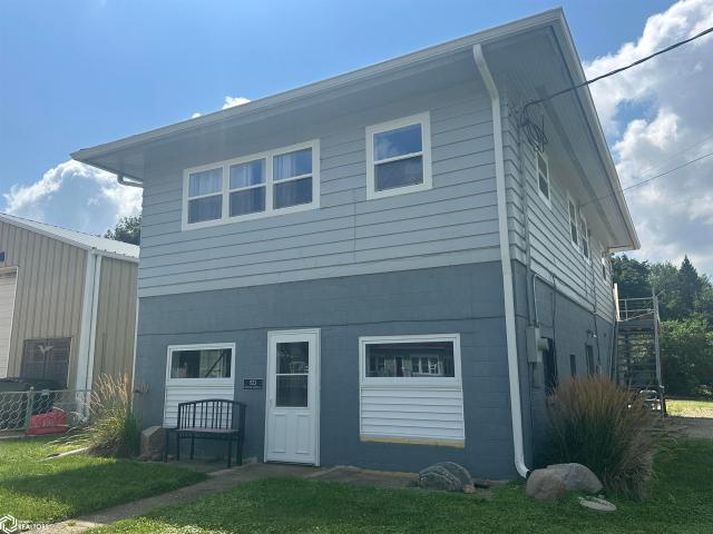 House for sale in Iowa Falls, Iowa