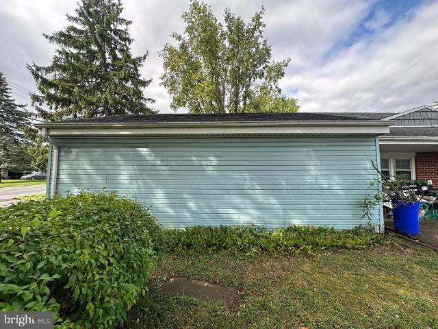 House for sale in Cumberland, Pennsylvania