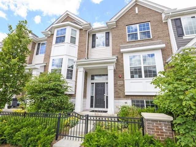 Townhouse for sale in Orland Park, Illinois