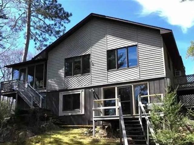 House for sale in Cook, Saint Louis County