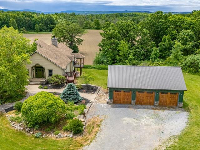 House for sale in Bloomfield, New York
