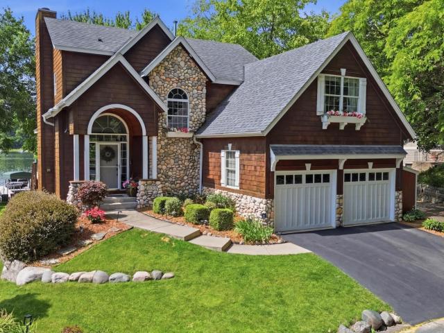 House for sale in Chanhassen, Minnesota
