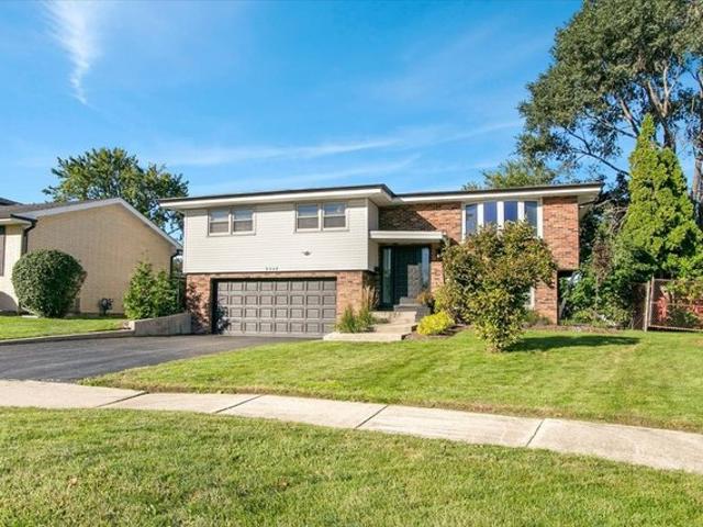 House for sale in Hickory Hills, Cook County