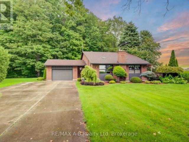 House for sale in East Zorra-tavistock, Ontario