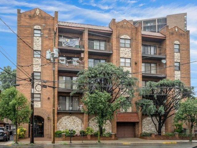 Condo for sale in Hudson, New Jersey