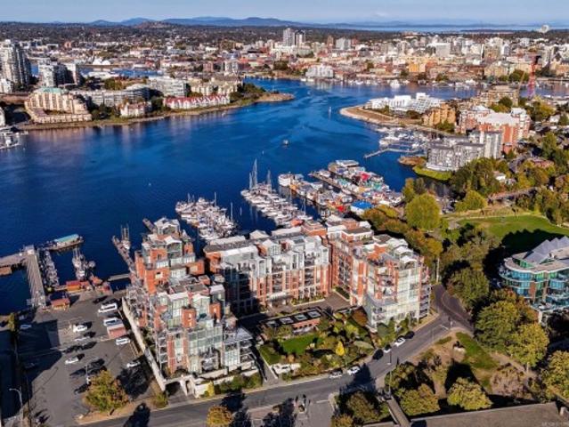 Property for sale in James Bay, Victoria