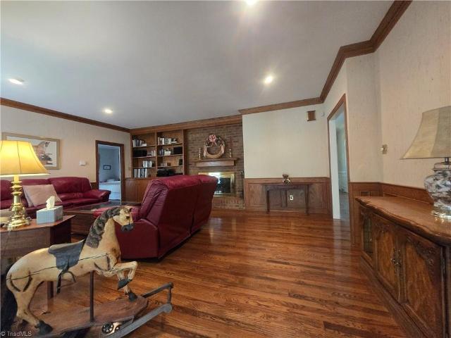House for sale in Pfafftown, North Carolina