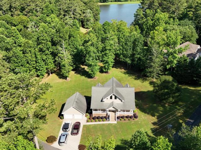 House for sale in Cohutta, Georgia