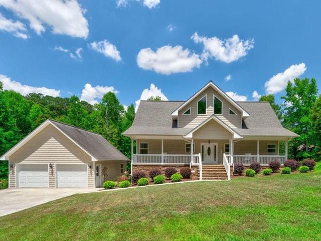 House for sale in Cohutta, Georgia