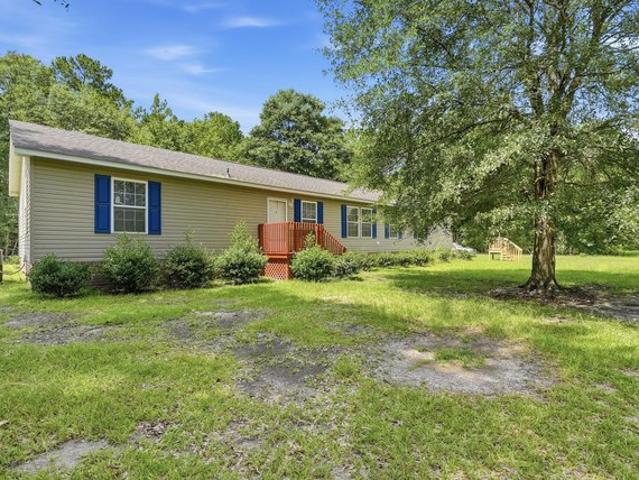 House for sale in Huger, South Carolina