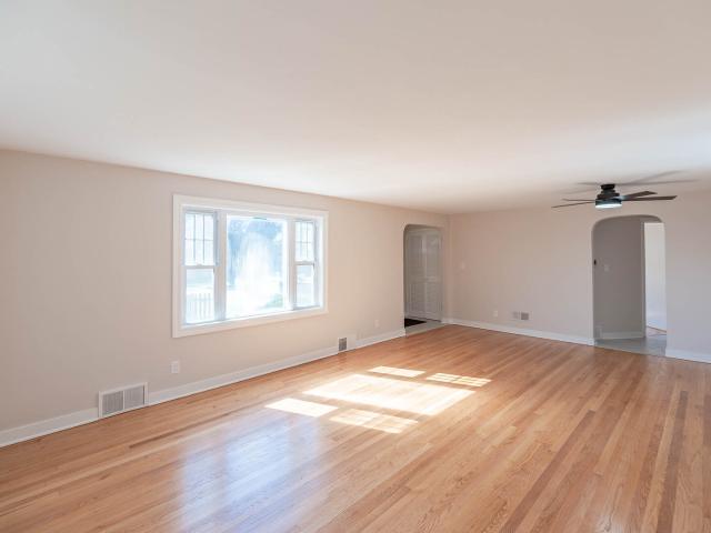 House for sale in North Chicago, Lake County