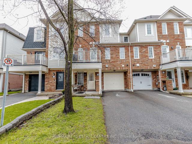Townhouse for sale in Woburn, Ontario