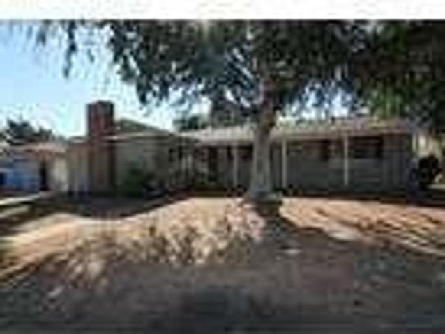 House for rent in Covina