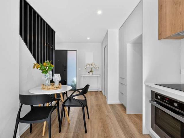 Townhouse for sale in Days Bay, Wellington