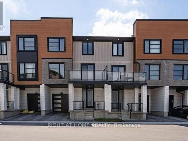 Townhouse for rent in London, Southwestern Ontario