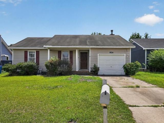 House for sale in Fayetteville, North Carolina
