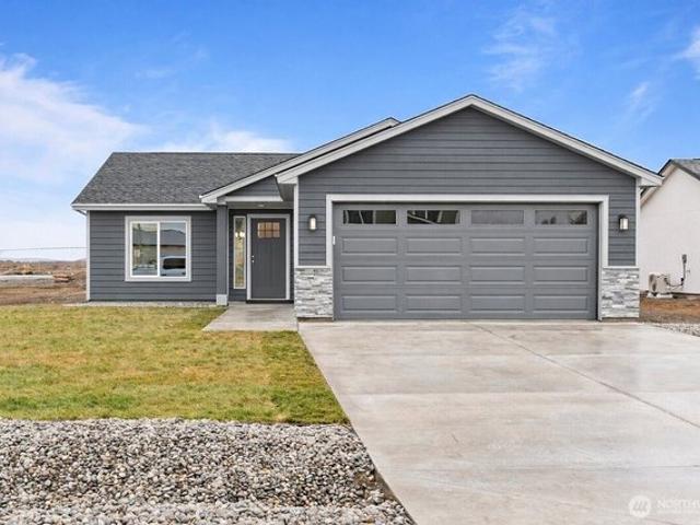 House for sale in Warden, Washington