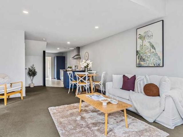 Townhouse for sale in Christchurch Central, Linwood-Central-Heathcote Community