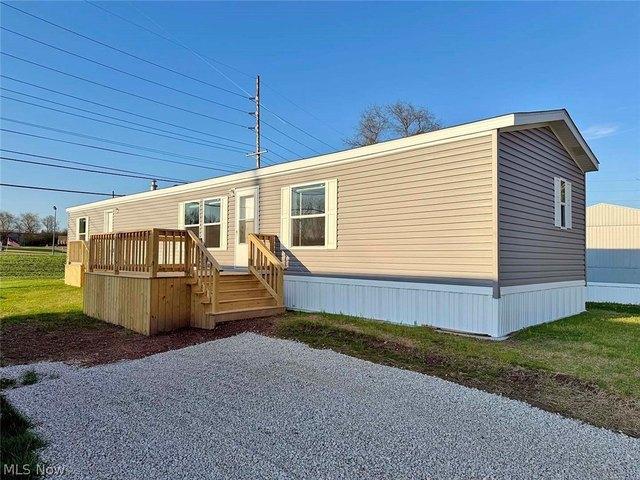 House for sale in Minerva, Ohio