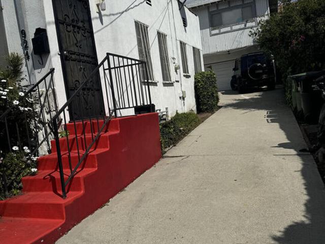 House for sale in Inglewood, California