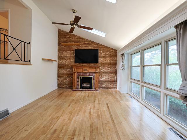 Condo for sale in Libertyville, Illinois